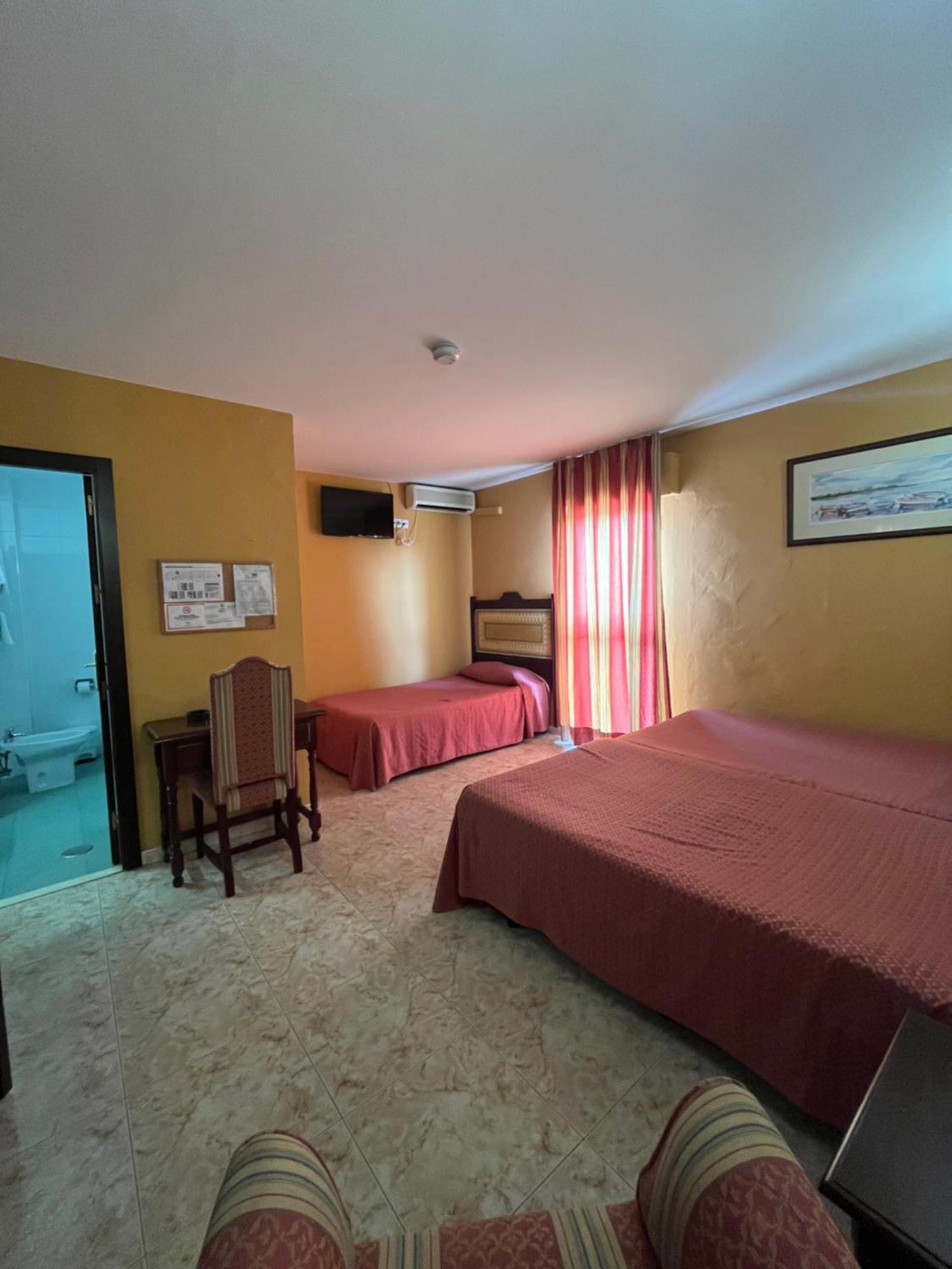 Hotel La Barca Лепе Экстерьер фото